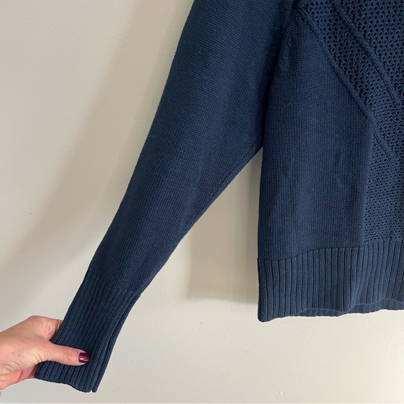 Athleta Cortina Knit Navy Blue Crew Neck Sweater Yoga Wool Cable Knit Active - Picture 4 of 10